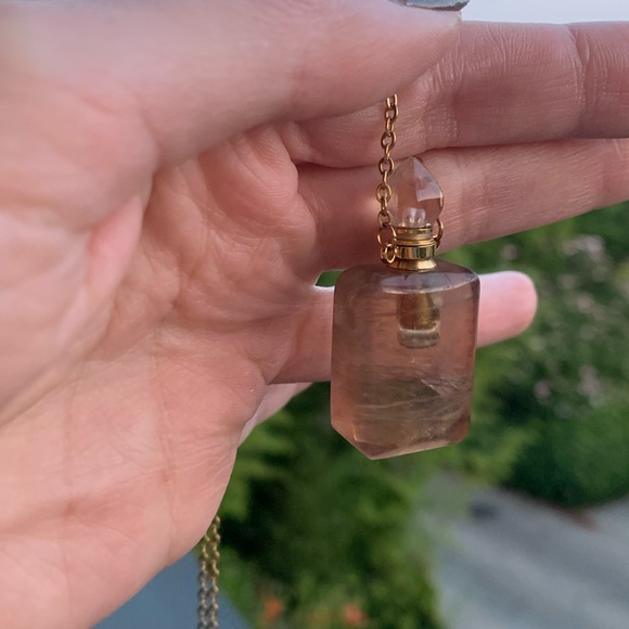 Fluorite Perfume Bottle Necklace Fluorite Necklace Crystal Perfume Necklace - Picture 2 of 4